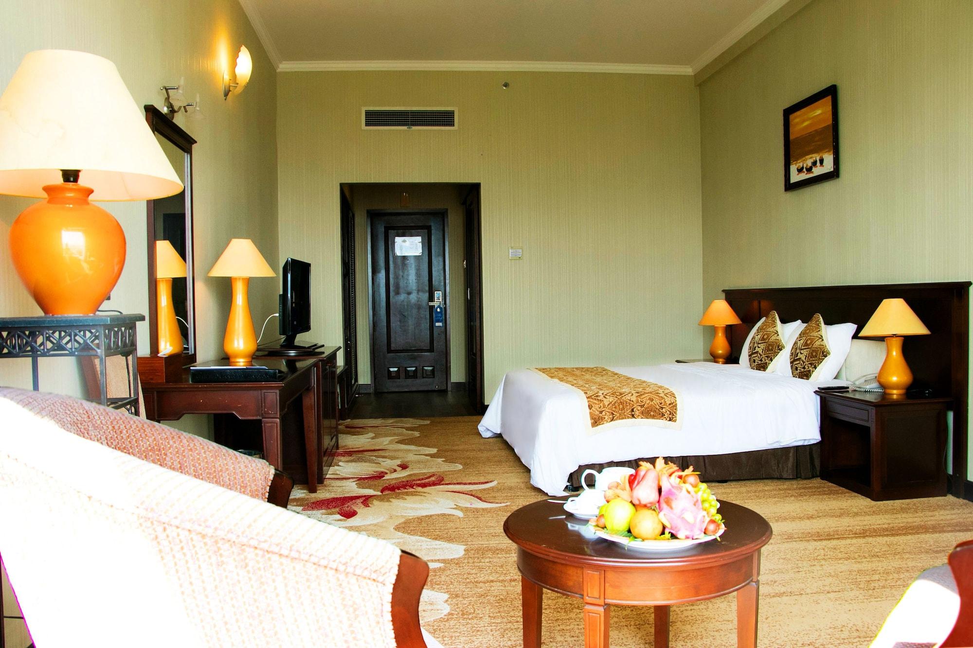 Saigon Quy Nhon Hotel Exteriör bild
