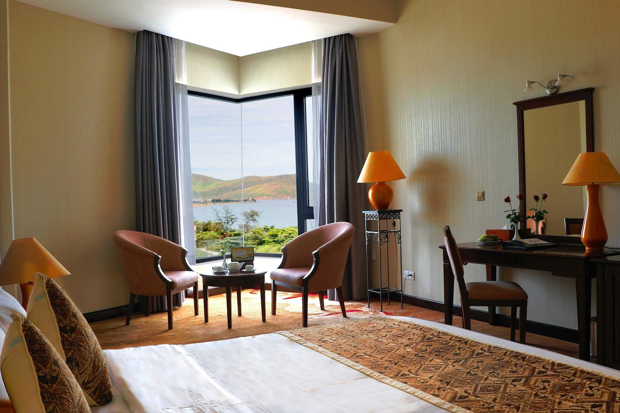 Saigon Quy Nhon Hotel Exteriör bild