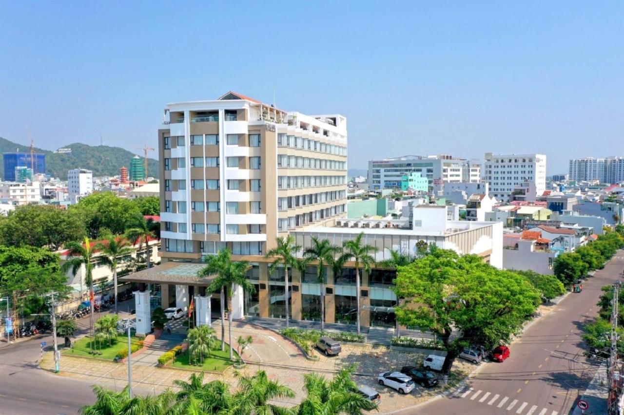 Saigon Quy Nhon Hotel Exteriör bild
