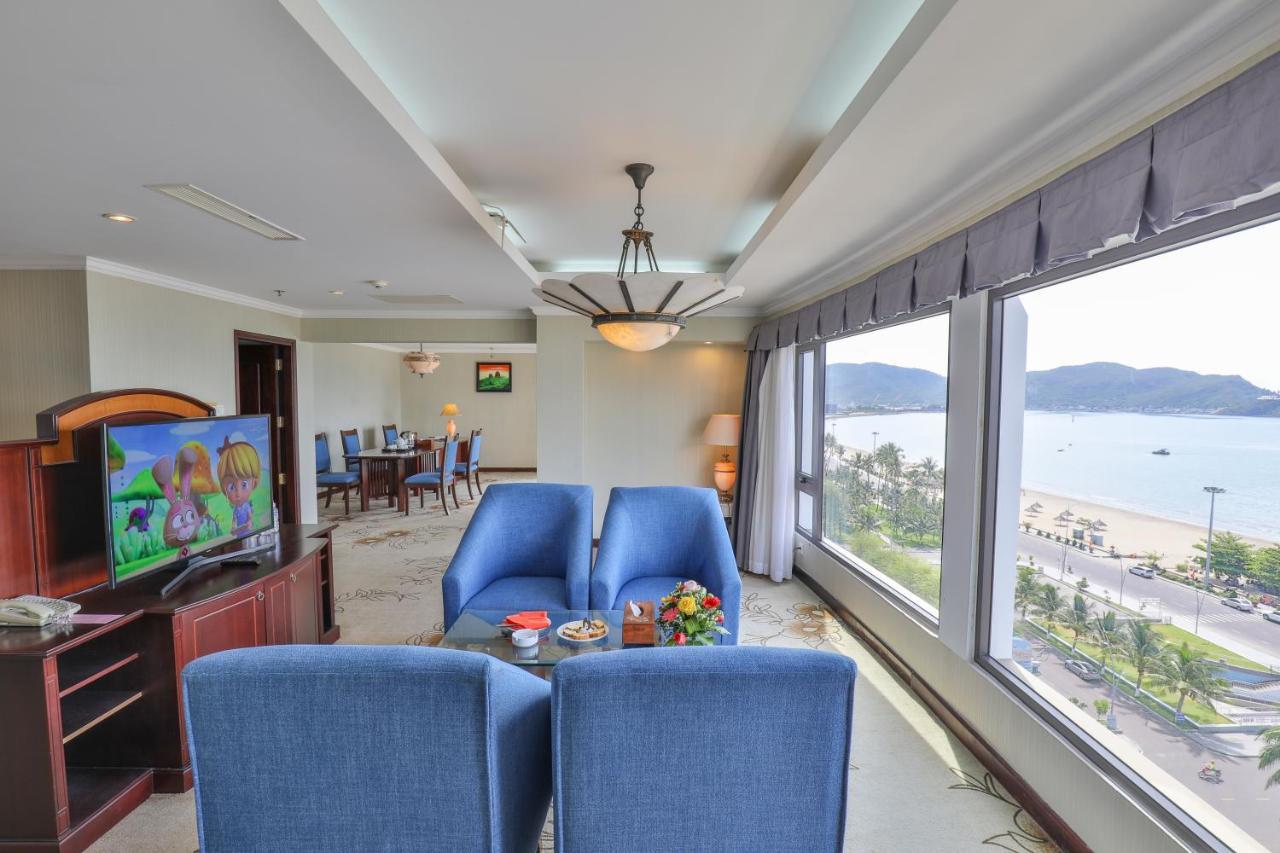 Saigon Quy Nhon Hotel Exteriör bild
