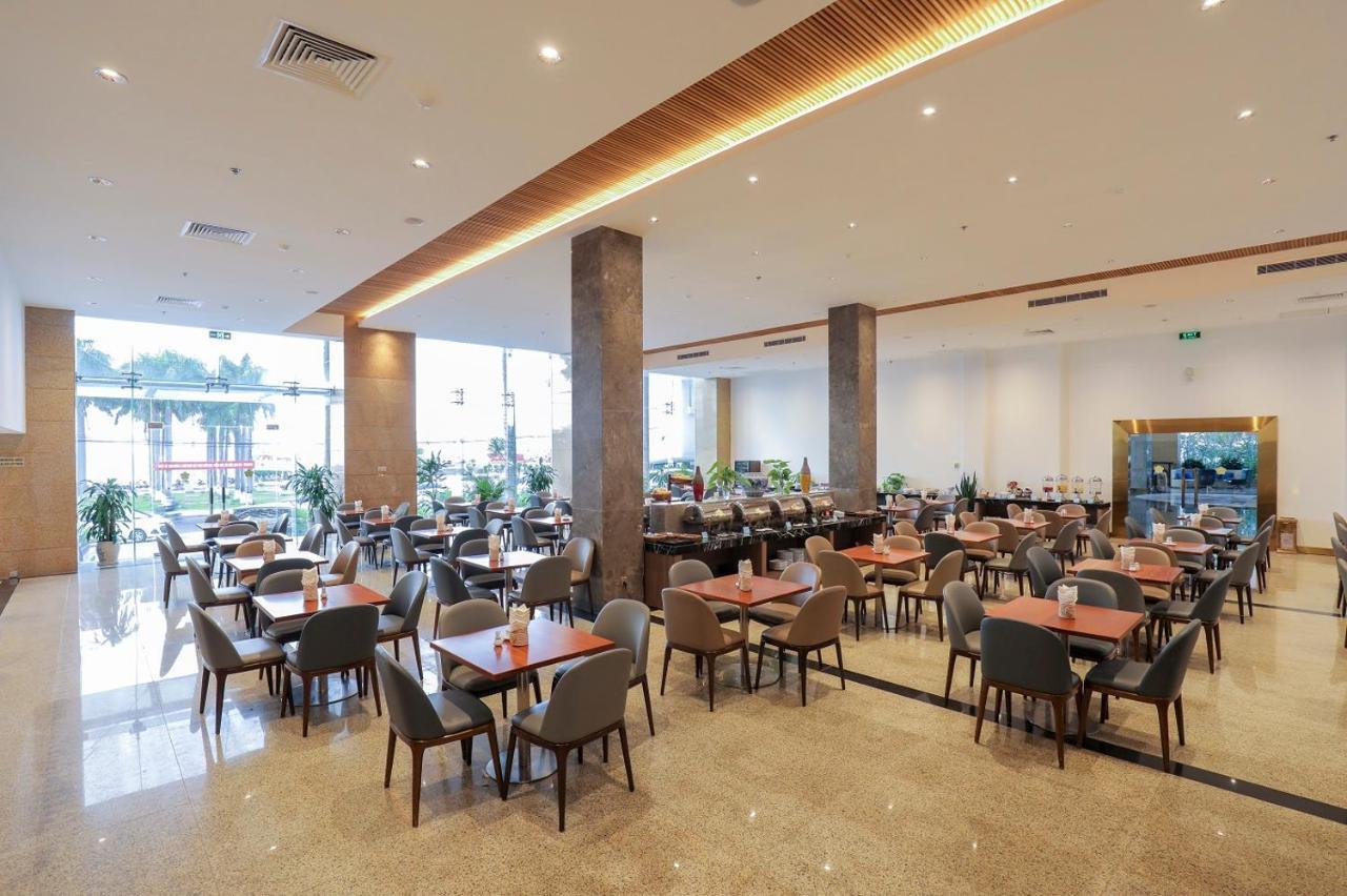 Saigon Quy Nhon Hotel Exteriör bild