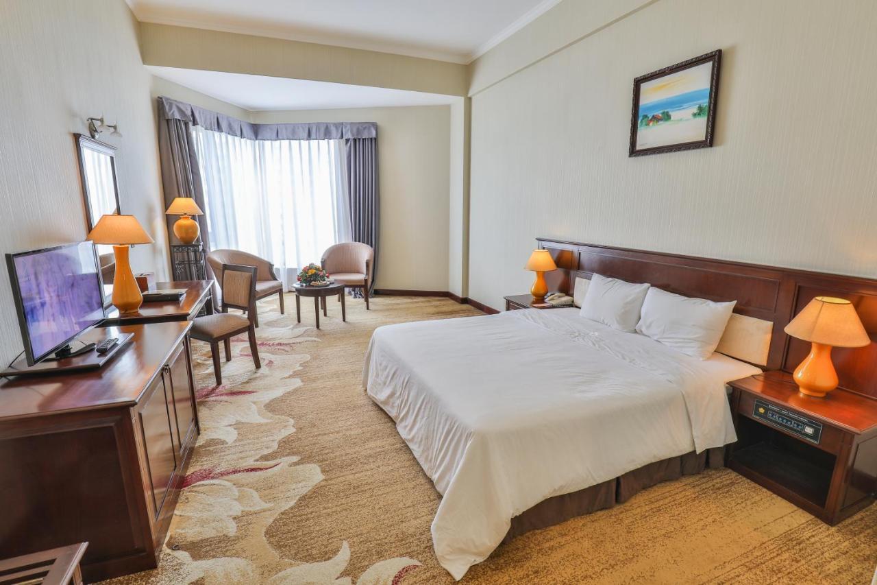 Saigon Quy Nhon Hotel Exteriör bild