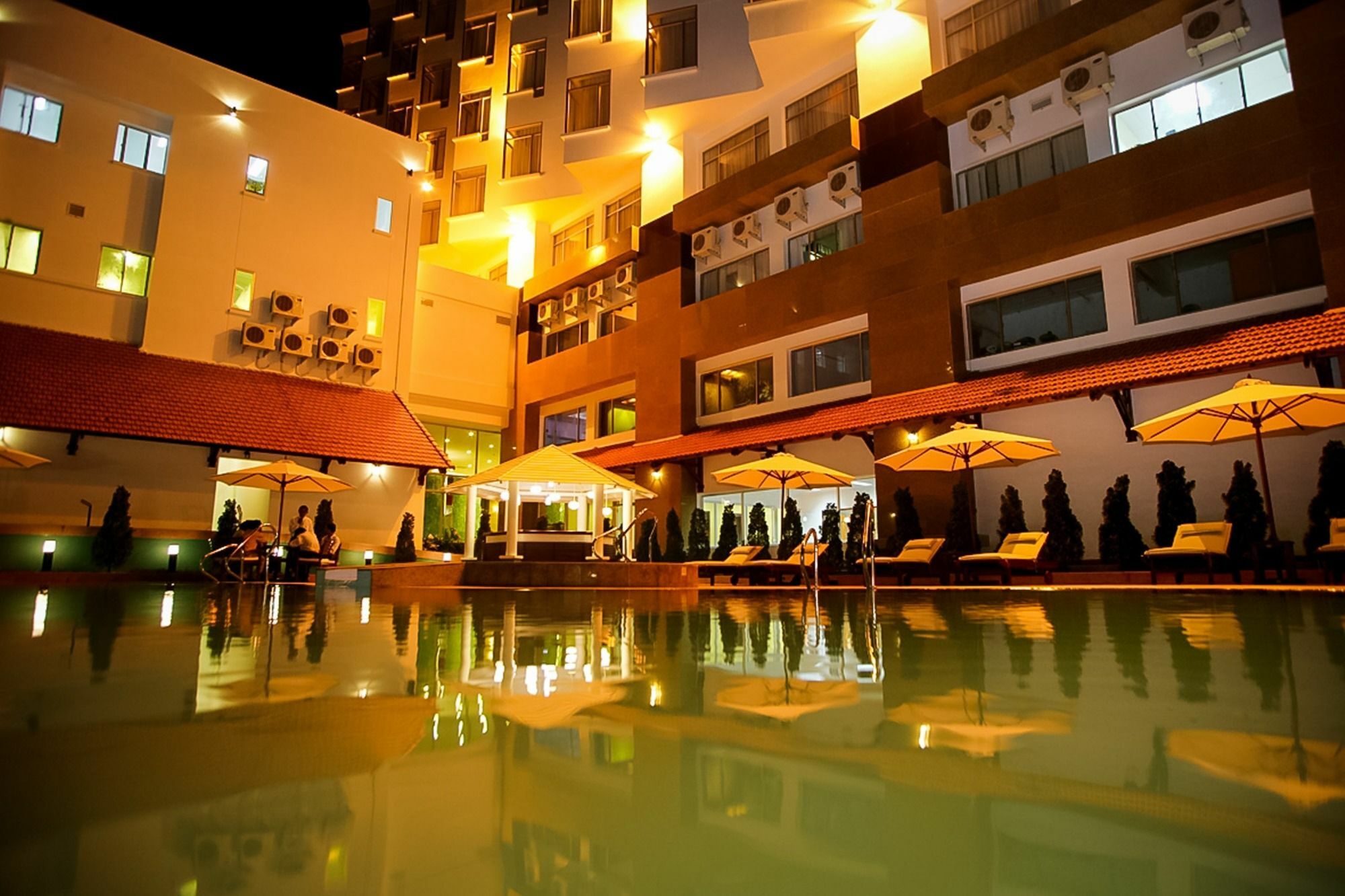 Saigon Quy Nhon Hotel Exteriör bild